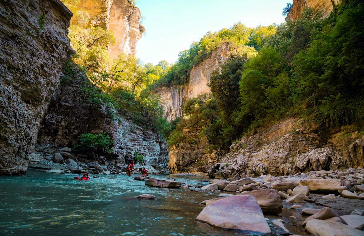 Osumi Canyon: Adventure Guide, Hiking & Bridge Views