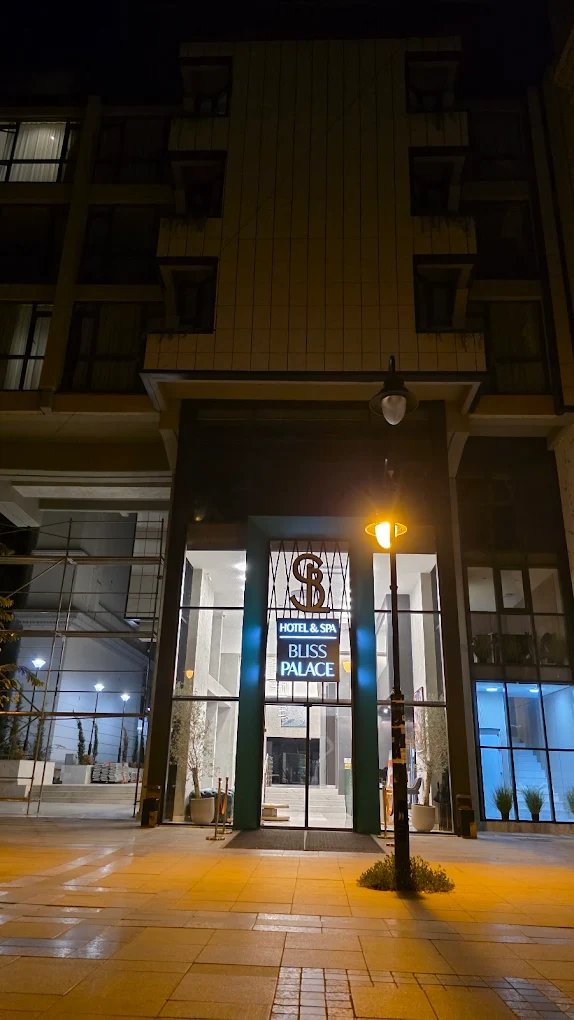 Bliss Palace Hotel