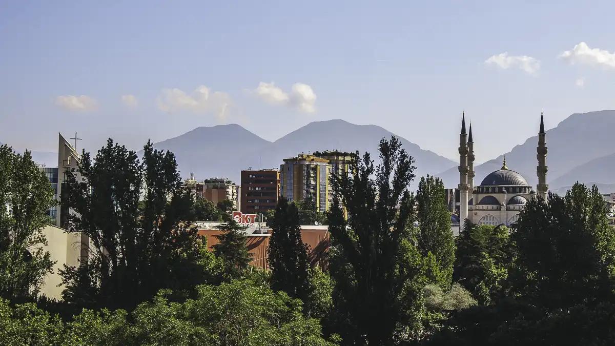 Visiter Tirana en 3 Jours : Itinéraire Complet